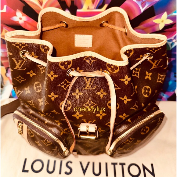 🏕🎒😎Authentic Louis Vuitton Sac A Dos Bosphore Backpack Monogram - Picture 7 of 16